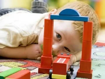 estrategias para la mejora del rendimiento escolar en niños y niñas